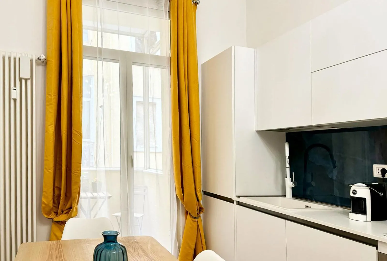 Romeasyoulike-Esquilino Apartment N 86